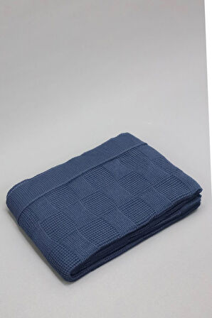 Yumuşak Örgü Battaniye Karo 130x170 cm İndigo | Tek Kişilik TV Battaniyesi – Dekoratif ve Hafif