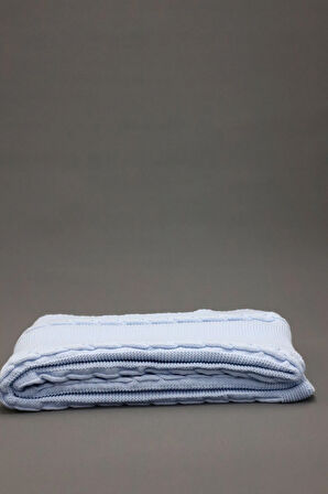 Yumuşak Örgü Battaniye Örgü 130x170 cm Mavi | Tek Kişilik TV Battaniyesi – Dekoratif ve Hafif