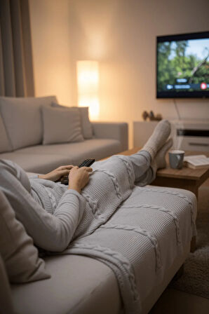 Yumuşak Örgü Battaniye Örgü 130x170 cm Vizon | Tek Kişilik TV Battaniyesi – Dekoratif ve Hafif