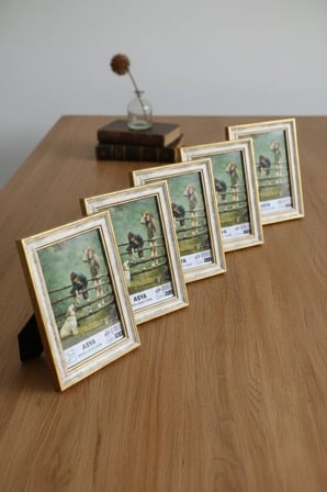 Dekoratif 5'li Set Antik Desenli Gold 15x21 Ayaklı Plastik Fotoğraf Çerçevesi