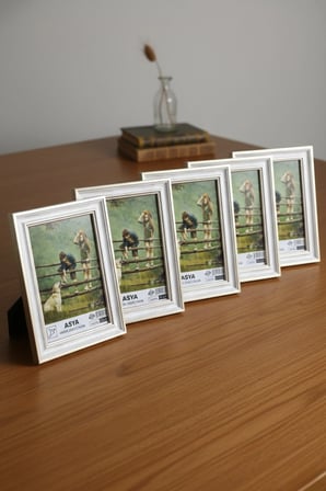 Dekoratif 5'li Set Antik Desenli Gümüş 15x21 Ayaklı Plastik Fotoğraf Çerçevesi