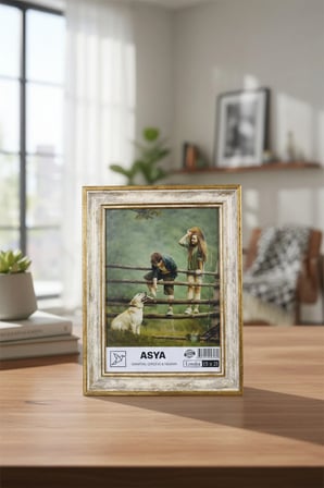 Dekoratif 3'lü Set Karışık Antik Desenli 15x21 Ayaklı Plastik Fotoğraf Çerçevesi