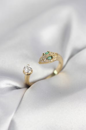 Yılan Model Zirkon Taşlı Gold Renk Kadın Yüzük - Lisinya
