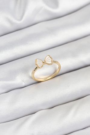 Pirinç Gold Renk Fiyonk Model Kadın Yüzük - Lisinya