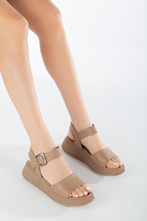 Taş Hakiki Deri Kadın Sandalet 