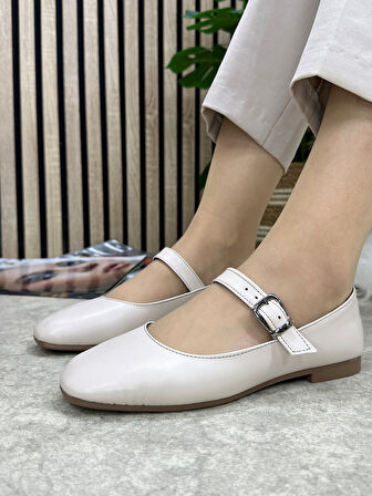 Günlük Kadın Babet Oval Burunlu Sade Şık Alçak Topuklu Tokalı Hafif Rahat Ayakkabı M-506