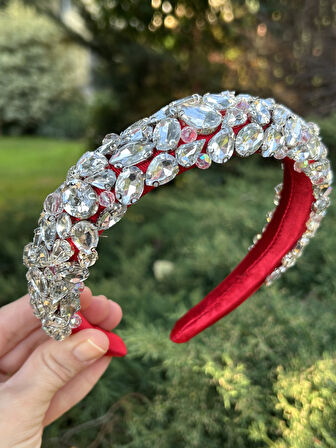 BYM666 Yılbaşı Cam Taşlı Kırmızı Abiye Kadın Kına Tacı Saç Aksesuarı