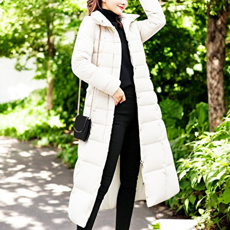 Kışlık Tam Boy Kürklü Kapüşonlu Şık Kadın Şişme Mont