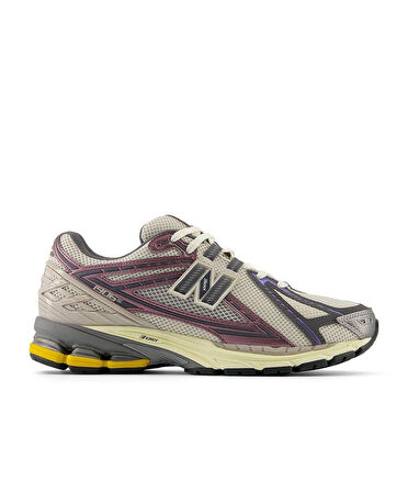 New Balance 1906R Licorice