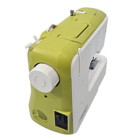 MOONSTAR EV TİPİ DÜZ DİKİŞ MAKİNASI 12 DESENLİ / MODEL 588