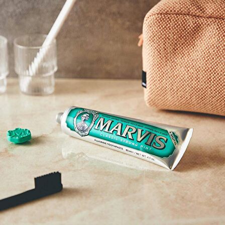 Marvis Classic Strong Mint 85 Ml Diş Macunu