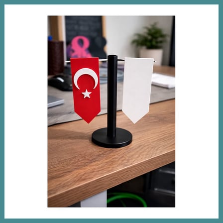 Trendexa Masaüstü Standlı Türk Bayrağı Dekoru Ofis ve Masa Süsü MAC