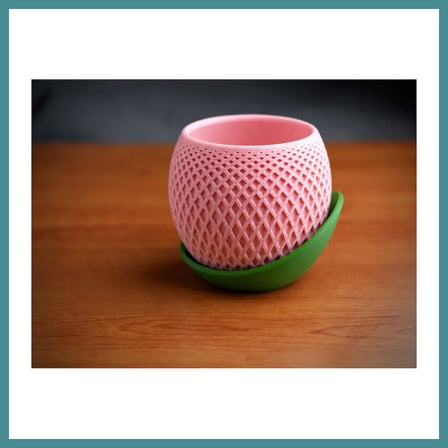Bezos 3D Baskı Küre Saksı - Kafes Dokulu İki Parçalı Dekoratif Saksı - Pembe-Yeşil MAC