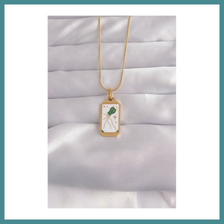 Trendexa 316L Çelik Gold Renk Beyaz Mineli Tarot Kolye MAC