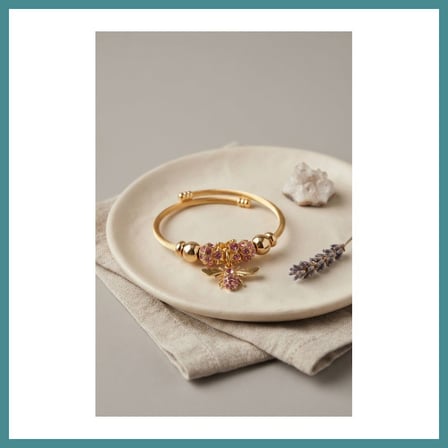 Trendexa Pembe Arı Model Gold Renk Charm Bileklik MAC