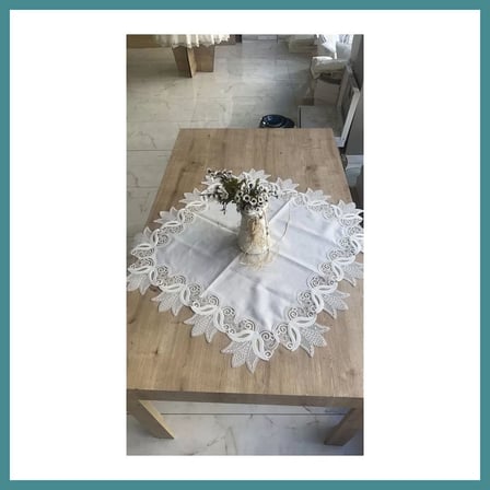 Trendexa Masa Üzerine Runner, Sehpa Örtüsü Fransız Dantel Detaylı Kare 88x 88 cm Kayla Kreme Krem MAC