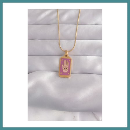 Trendexa 316L Çelik Gold Renk Mor Mineli El Figür Tarot Kolye MAC