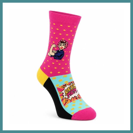 Trendexa Best Mom Kadın Çorabı 36-40 Pamuklu Dikişsiz Burun Pop Art Desenli Renkli Soket Hediyelik Çorap · RENK: Çok Renkli · BEDEN: 36-40 MAC