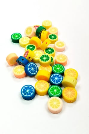 30 Adet 10 Mm Polimer Kil Fimo Boncuk Takı Bileklik + 1 Metre Lastikli Misina Hediye - Renkli Limon