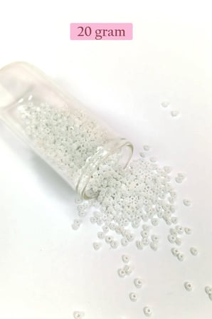 Dökme Cam Kum Boncuk 8/0 3 Mm - 20 Gram - Parlak Beyaz - Bnc153