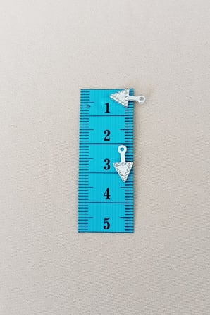 Oya Abiye Bileklik Kolye Pleksi Metalik Plastik Pul Gümüş Renk 8 Gram 95 Adet - Bnc505