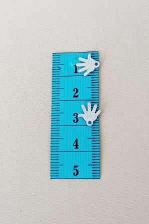 Oya Abiye Bileklik Kolye Pleksi Metalik Plastik Pul Gümüş Renk 8 Gram 95 Adet - Bnc519