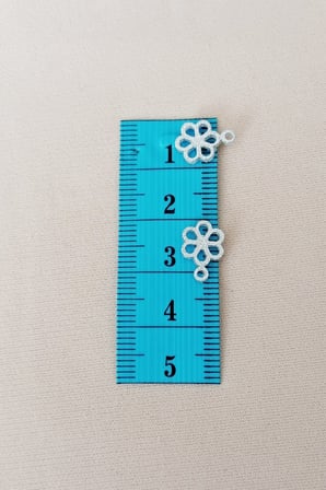 Oya Abiye Bileklik Kolye Pleksi Metalik Plastik Pul Gümüş Renk 8 Gram 100 Adet - Bnc528