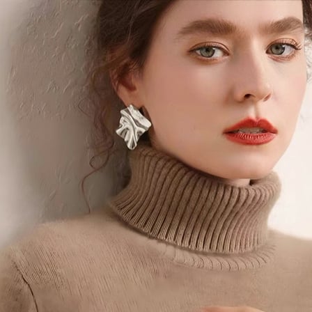 Gümüş Renk Vintage Dokulu Kare Büyük Boy Çelik Küpe - Çelik Takı Modelleri