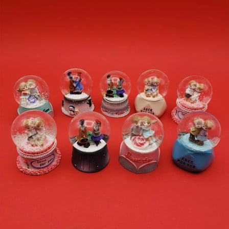 Sevgililer İçin Mini Boy Dekoratif Kar Küresi 7 cm