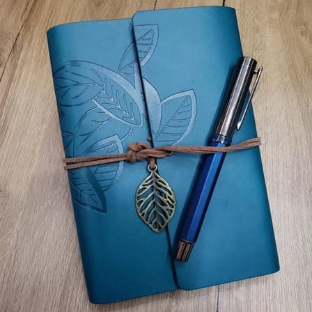 Şık Termo Deri Defter ve Metal Kalem Seti Öğretmenler Günü Hediyesi