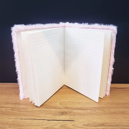 Şık Panda Tasarımlı Peluş Defter 21 cm x 15 cm