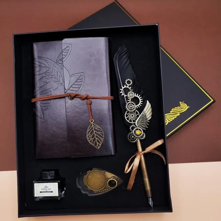 Şık Tüylü Divit Hokka Kalem Seti 75 Yaprak Defter ile