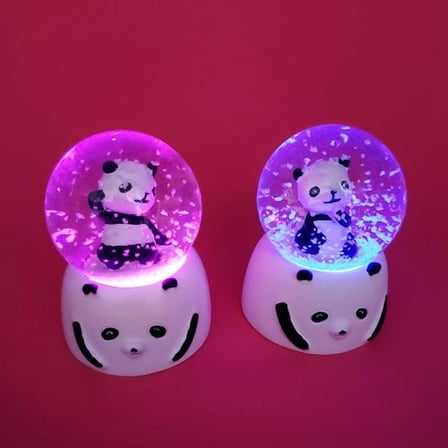 Sevimli Panda Tasarımlı Işıklı Kar Küresi 7 cm