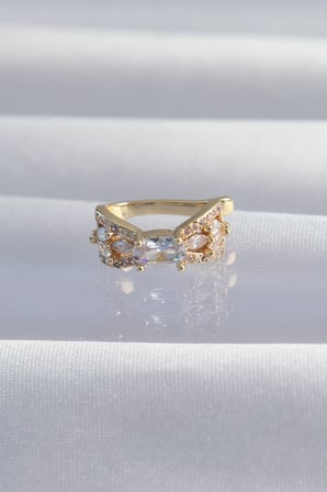 Pirinç Renk Zirkon Taş Kaplama Earcuff Küpe