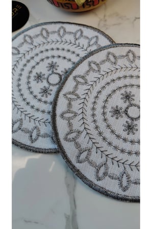 GÜMÜŞ Nakış İşlemeli Linen Keten Kokteyl Sunum Peçetesi 2’li | Otantik Mandala Serisi Mira