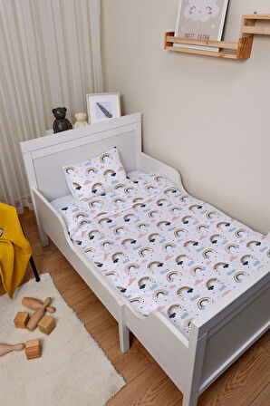 Organik Çarşaflı Bebek Nevresim Takımı (100x150) - Neşeli Bulutlar