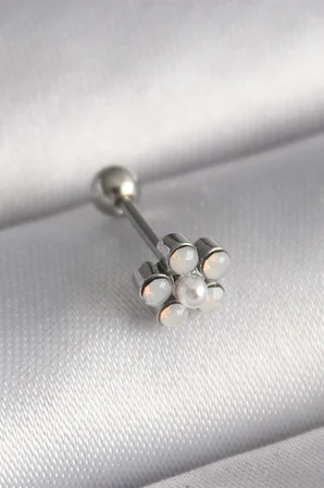 316L Çelik Gümüş Renk Zirkon Taşlı Çiçek Model Tragus Piercing 5886