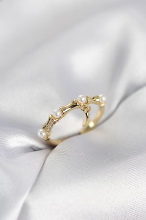 Gold Renk Sallantılı Kemik Model Kadın Yüzük 5886