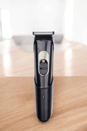 Saç Sakal Tüy Kısaltma Makinesi Lazer Epilasyon Öncesi Ense Kesme Makine