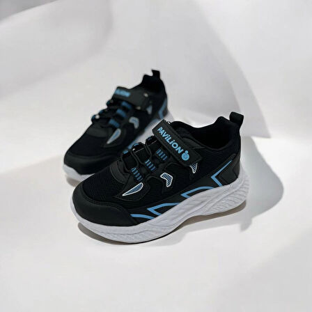 ERKEK ÇOCUK SİYAH ÜST MAVİ DETAYLI SNEAKER 