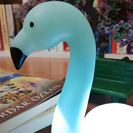 Dekoratif Işık Altında Renk Değiştiren pilli Kuğu Gece Lambası