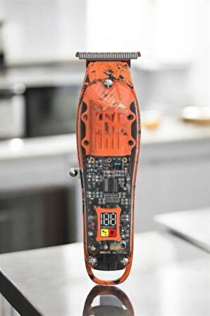 Islak ve Kuru Kullanıma Uygun Şarjlı Tıraş Makinesi