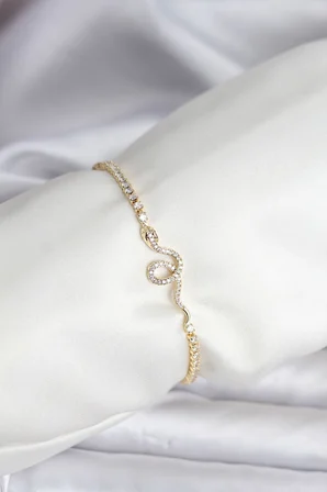 Yılan Model Zirkon Taşlı Gold Renk Pirinç Su Yolu Kadın Bileklik