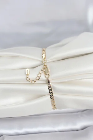 Mey İthalat® CM 14K Gold Renk Zincirli Model Kadın Bileklik