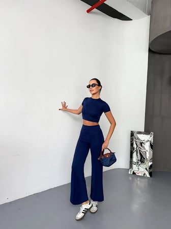 Kadın Osy Modal Yumuşak Kumaş Kısa Kollu Crop Alt ispanyol Paça Pantolon ikili Takım - Lacivert