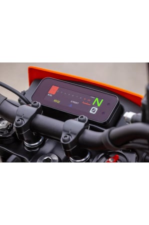 KTM 390 / 690 SMC R Uyumlu 2025 2026 Model Dijital Gösterge Panel 9H Nano Ekran Koruyucu