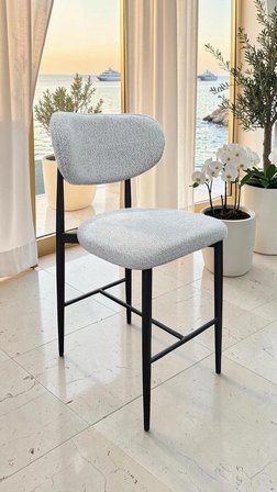 Elyon Serisi 65 cm 1. Sınıf Siyah Metal Ayaklı 1. Sınıf İthal Soft Kumaş Bar Sandalyesi
