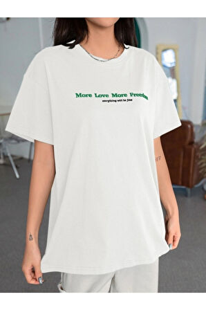 More Love Baskılı Unisex Beyaz Oversize T-shirt | S