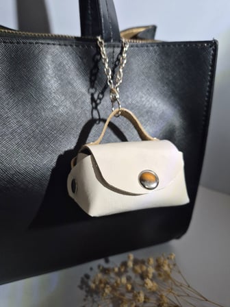 Gogo Mini Çanta Charm Hakiki Deri Rugan Bej 6.5x4x4 cm