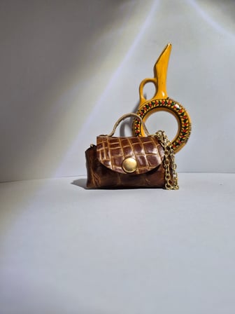 Gogo Mini Çanta Charm Hakiki Deri Acı Kahverengi 6.5x4x4 cm